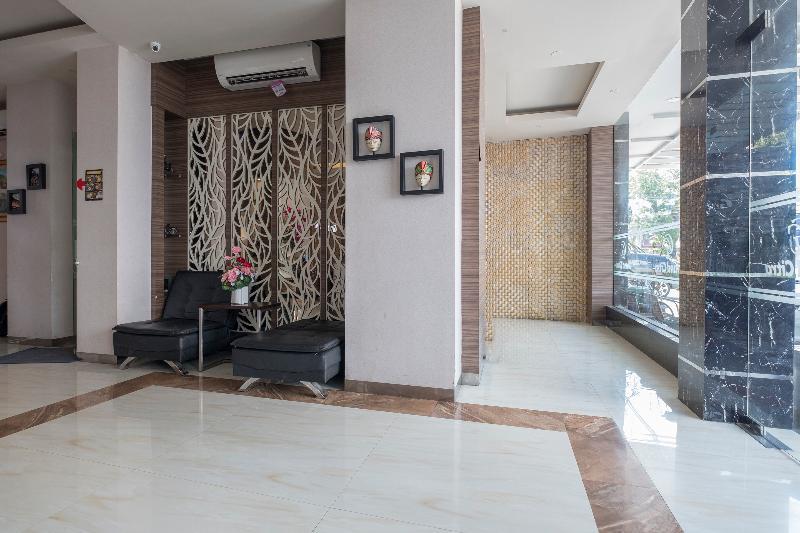Collection O 1301 Hotel Grand Citra Makassar Bagian luar foto