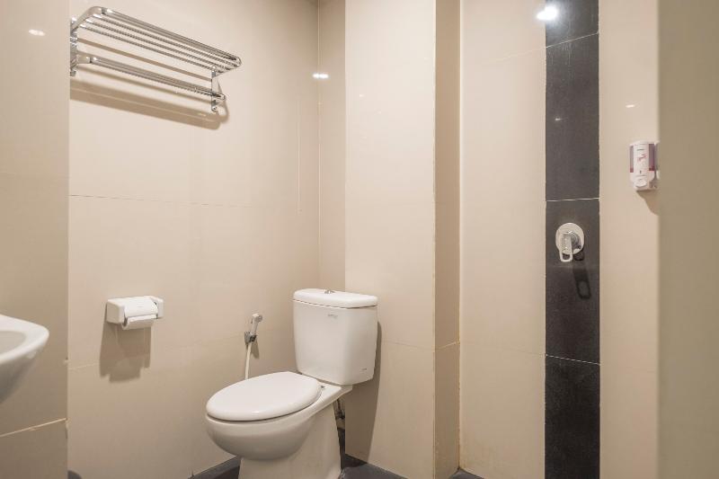 Collection O 1301 Hotel Grand Citra Makassar Bagian luar foto