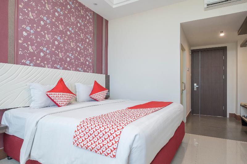 Collection O 1301 Hotel Grand Citra Makassar Bagian luar foto